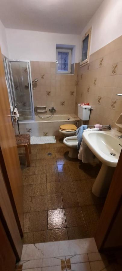 Ferienwohnung Hof am Brunnen Girlan Exterior foto